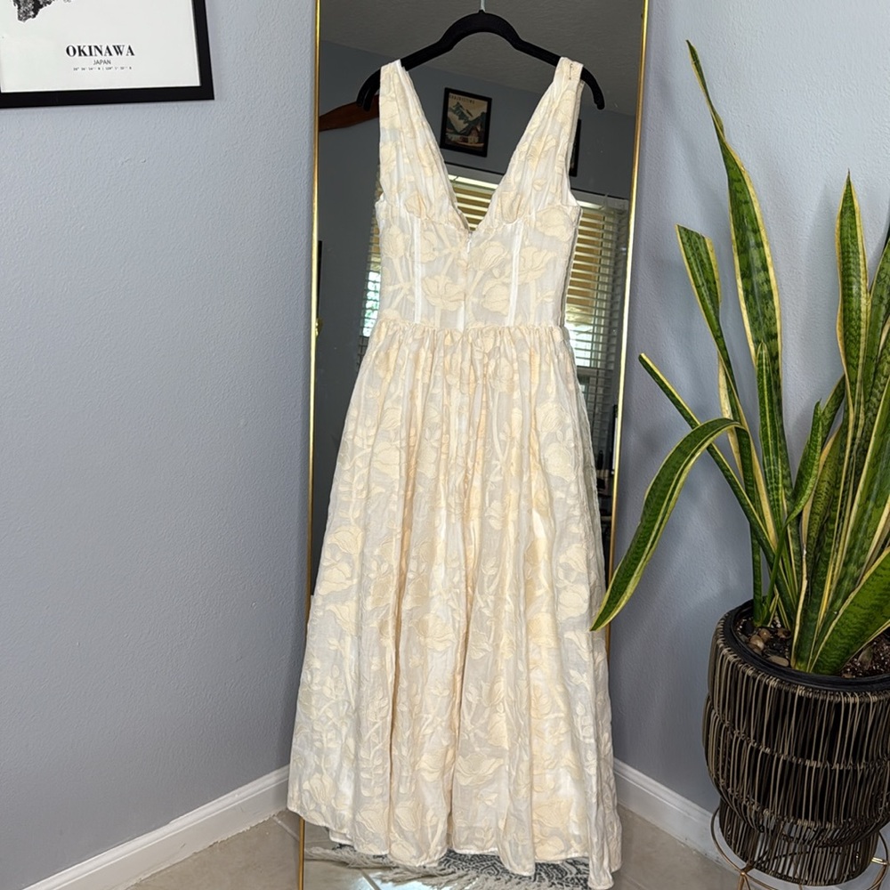 House of CB 'Emmelina' Vintage Ivory Floral Embroidered Corset Sundress NWOT - Picture 8 of 9
